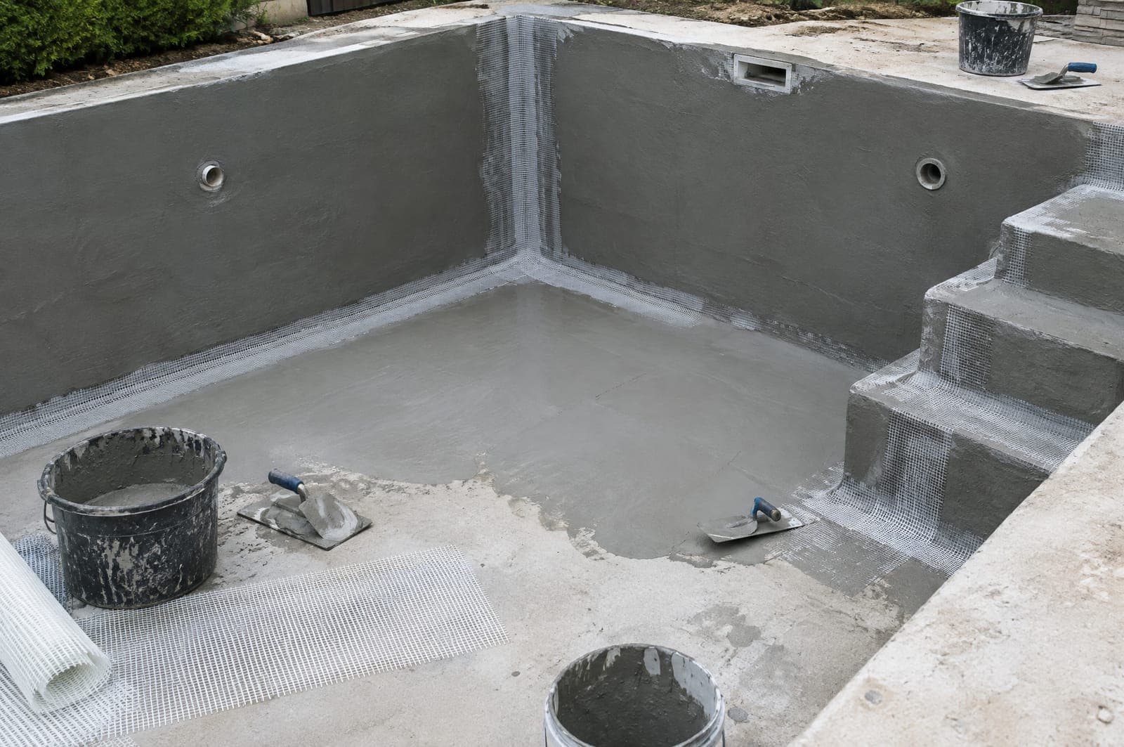 Pool waterproofing: what the membrane does and why it matters before re-tiling